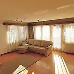 アパート Free Cable Car & Bus Summer Haus Loree ザース・グルント