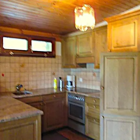 Free Bus Winter Haus Loree ساس-غروند