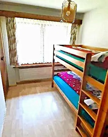 Free Bus Winter Haus Loree *